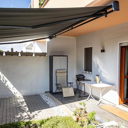 Frattocchie Mrb Real Estate - Maison Ludovica - Monolocale Moderno Con Giardino מראה חיצוני תמונה