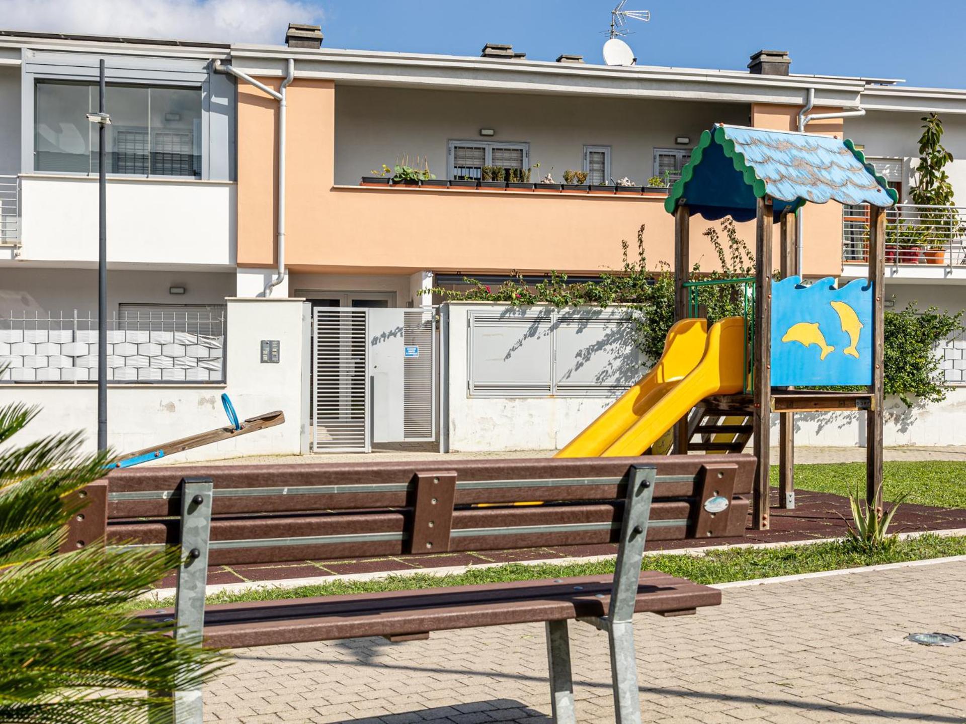 Frattocchie Mrb Real Estate - Maison Ludovica - Monolocale Moderno Con Giardino מראה חיצוני תמונה