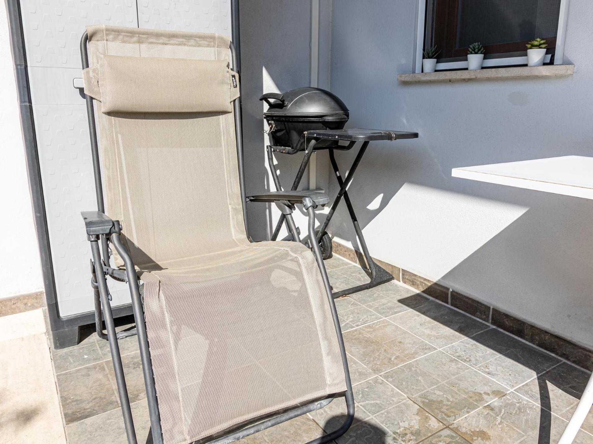 Frattocchie Mrb Real Estate - Maison Ludovica - Monolocale Moderno Con Giardino מראה חיצוני תמונה