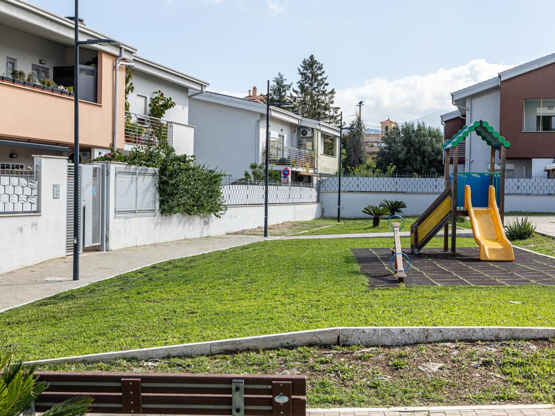 Frattocchie Mrb Real Estate - Maison Ludovica - Monolocale Moderno Con Giardino מראה חיצוני תמונה