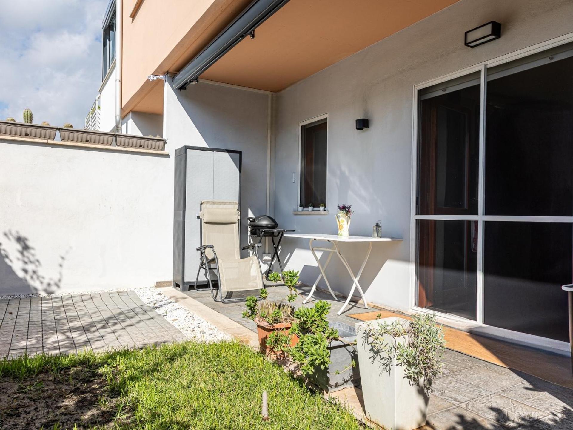 Frattocchie Mrb Real Estate - Maison Ludovica - Monolocale Moderno Con Giardino מראה חיצוני תמונה